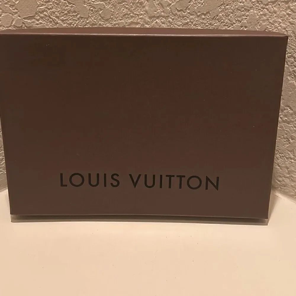 Louis Vuitton Rectangular Gift Box Brown Medium Lid Top Display Storage Luxury